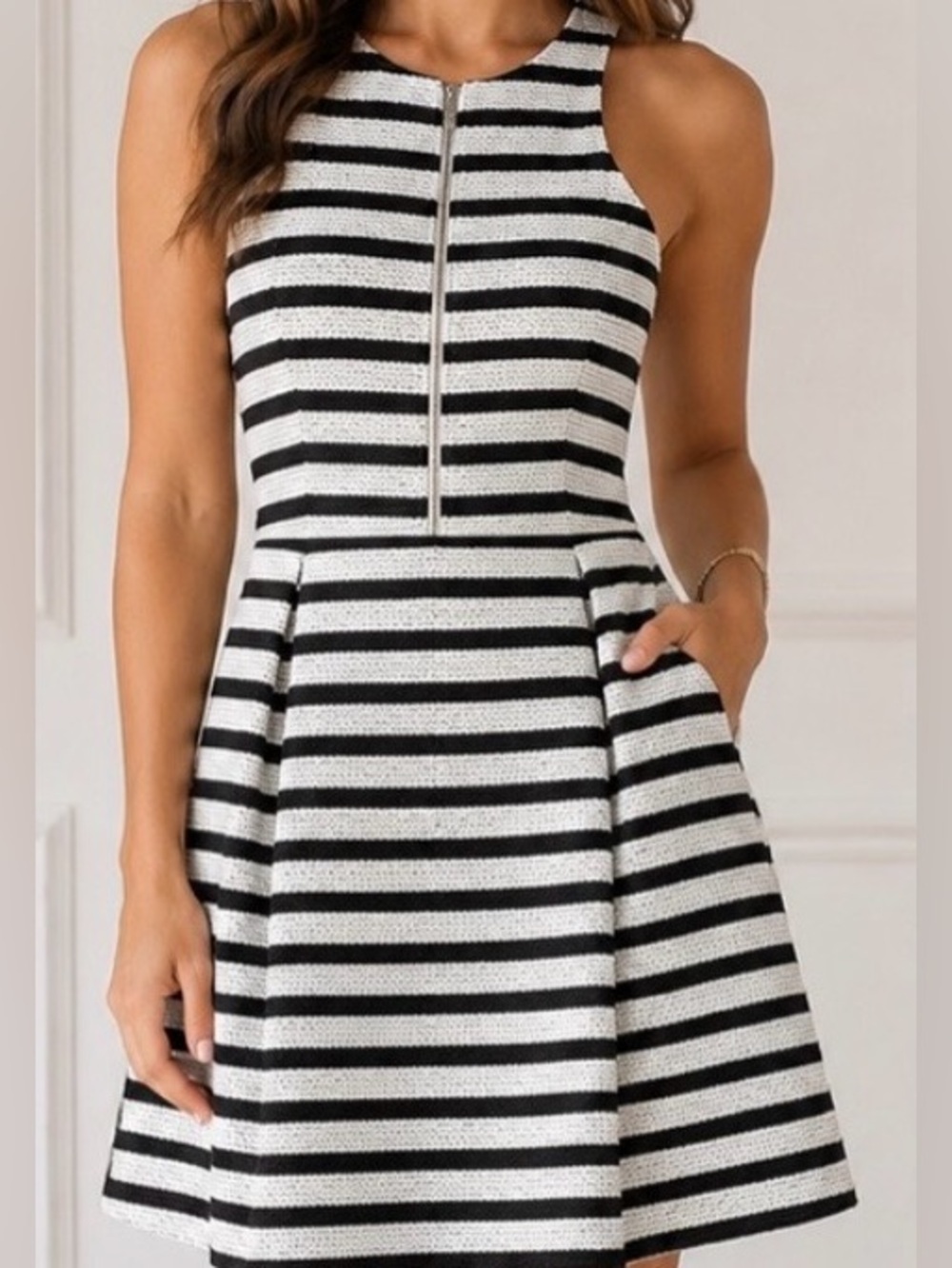 Express Black Ivory Striped Fit & Flare Dress Zip Front S4 Garden Party Coastal